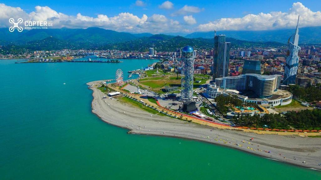 Hotel Ergo Batumi Eksteriør billede
